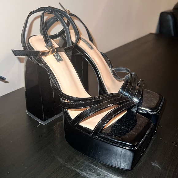 CHUNKY PLATFORM SANDAL HEELS STRAPPY ANKLE STRAP PATENT LEATHER BLACK - Picture 6 of 7